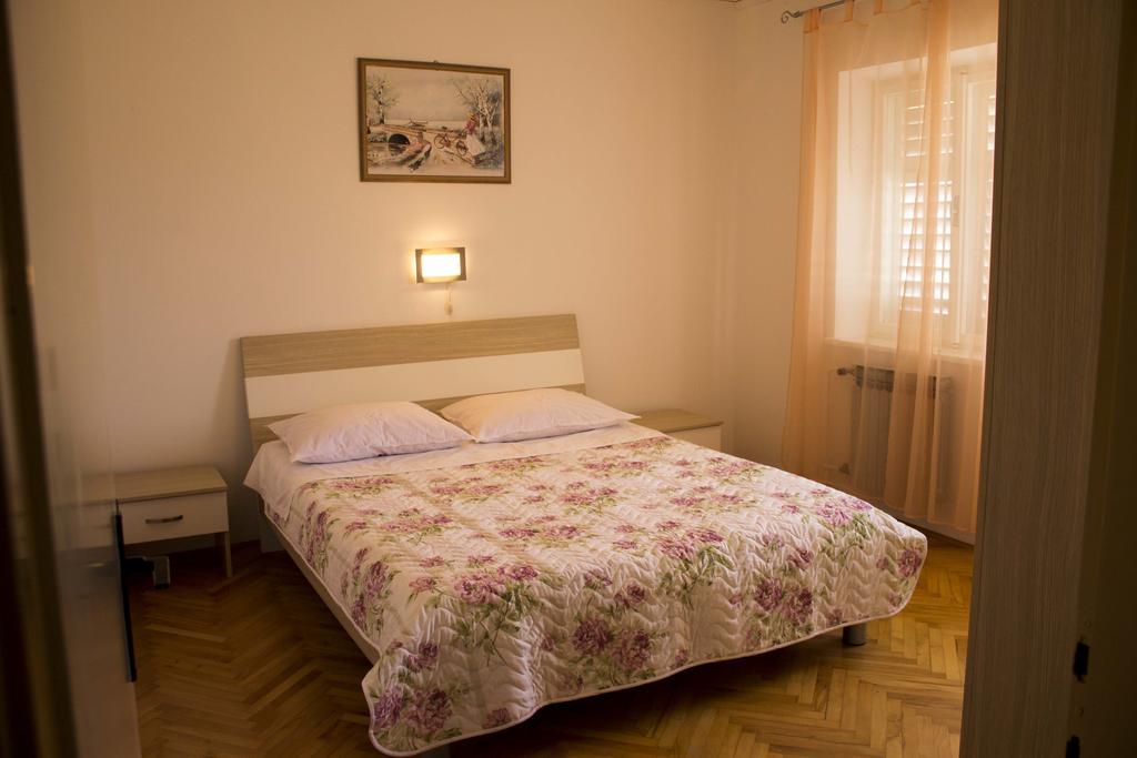 Apartment Gulic Supetarska Draga Luaran gambar
